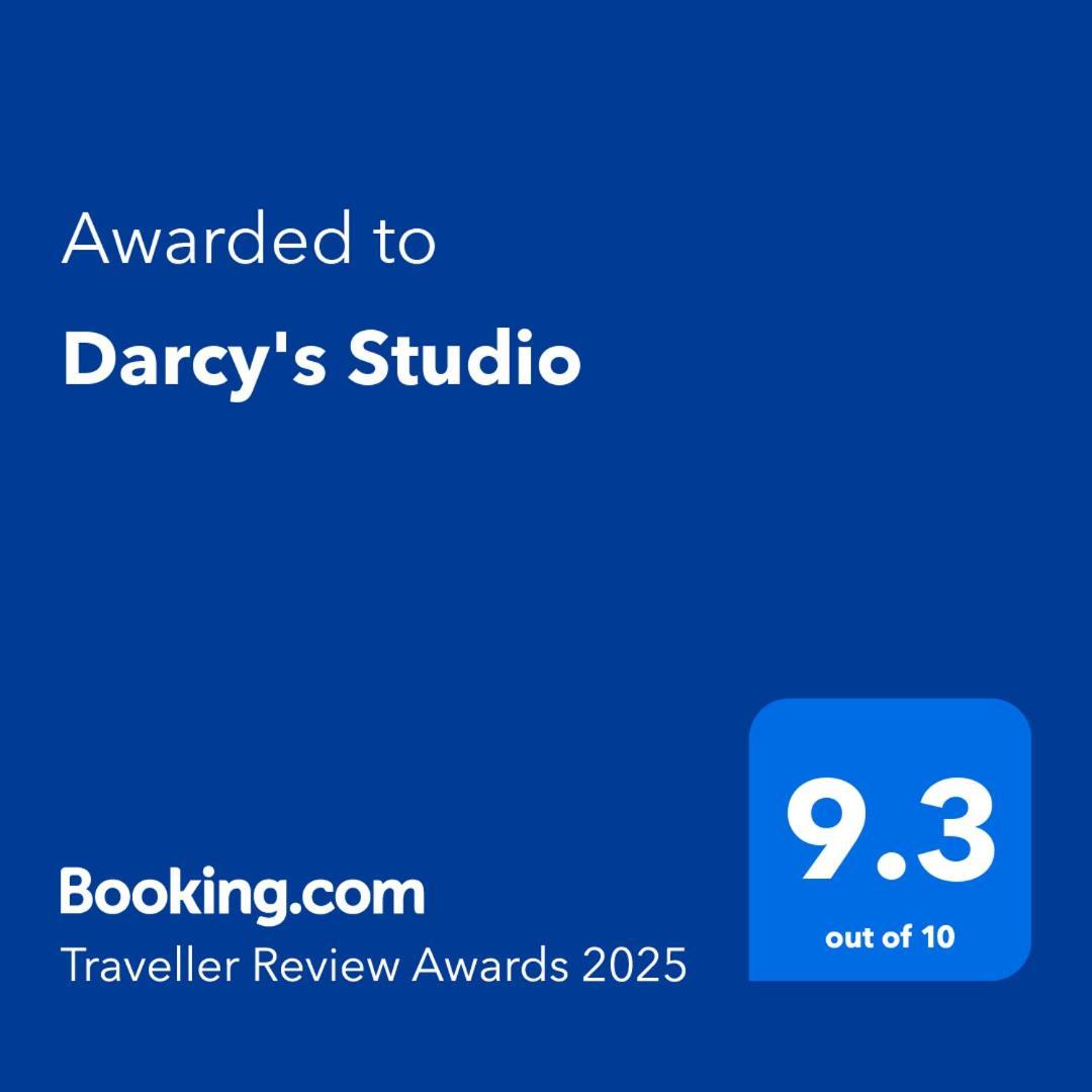 Darcy'S Studio Σαλάλα Εξωτερικό φωτογραφία